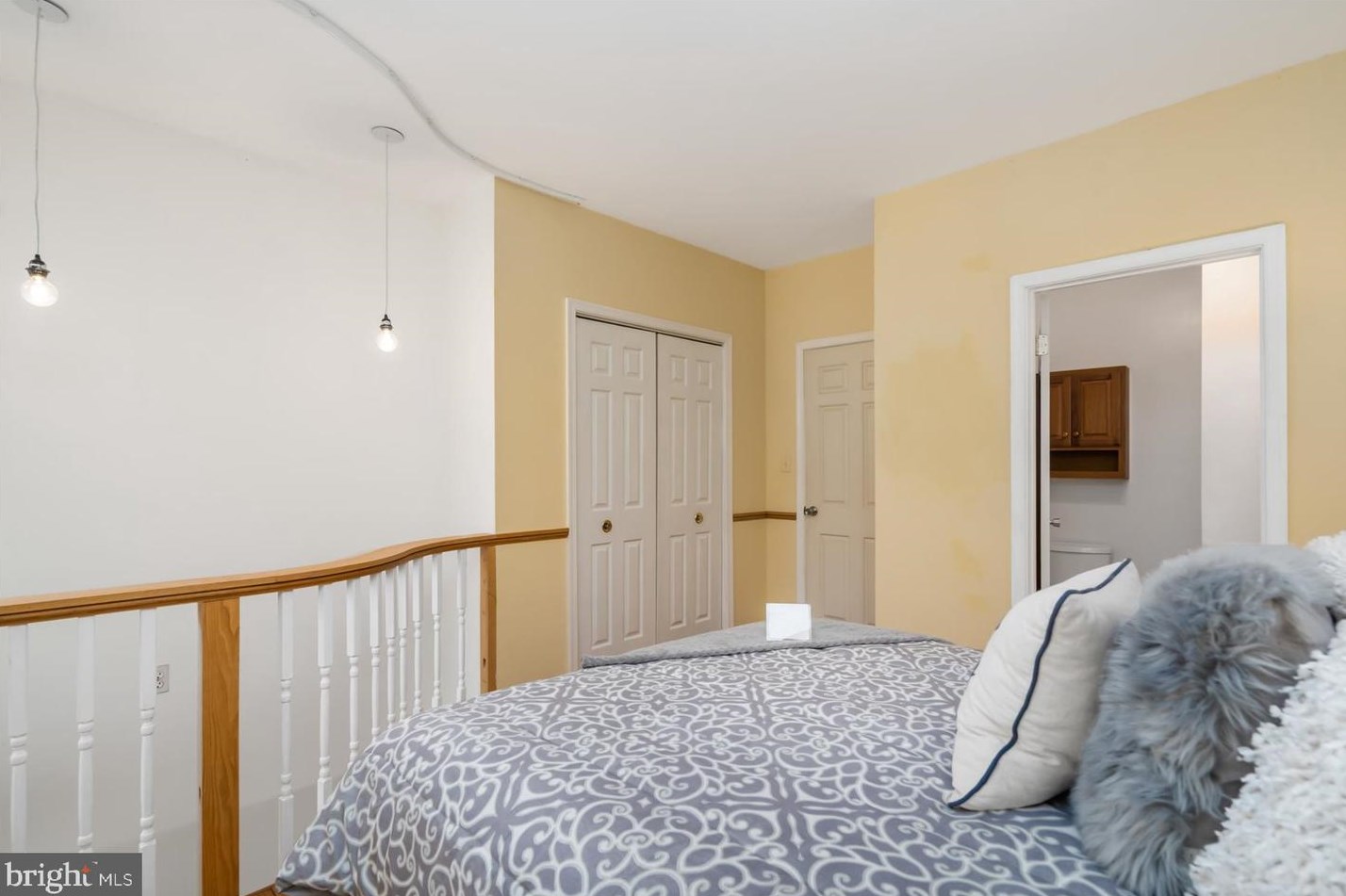 805 Charles St, Baltimore MD  21230-3904 exterior