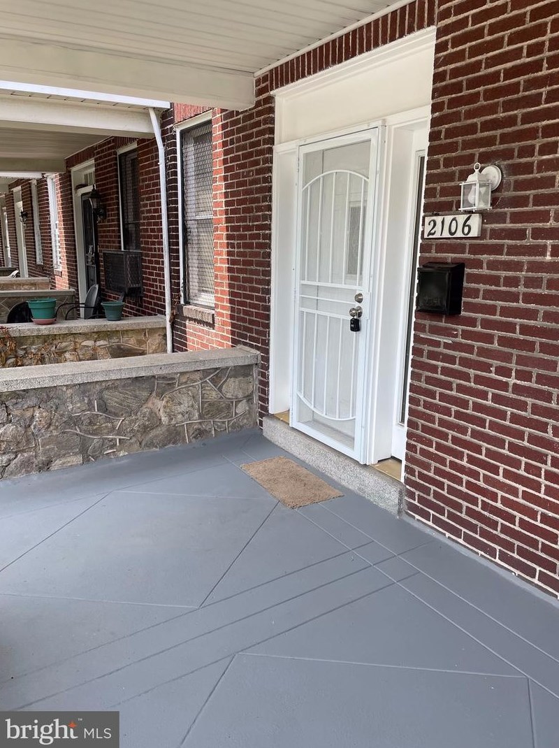 2106 Whittier Ave, Baltimore, MD 21217-1329