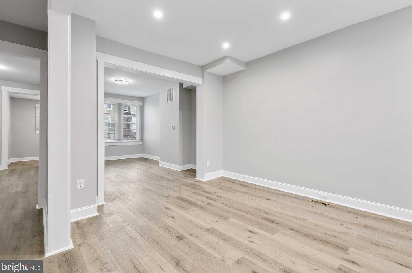 736 Linnard St, Baltimore MD  21229-2036 exterior