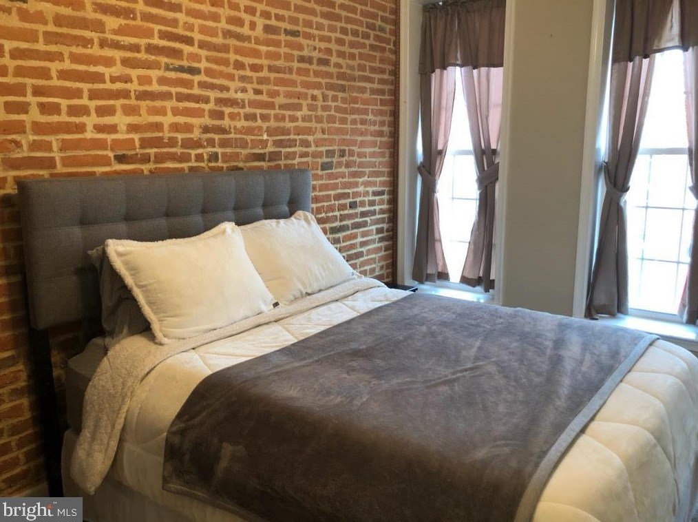 1405 Clarkson St, Baltimore MD  21230-4403 exterior