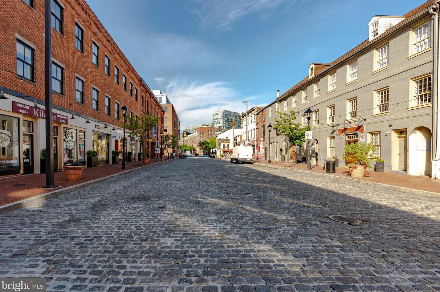 5 Ann St, Baltimore MD 21231-1522 exterior