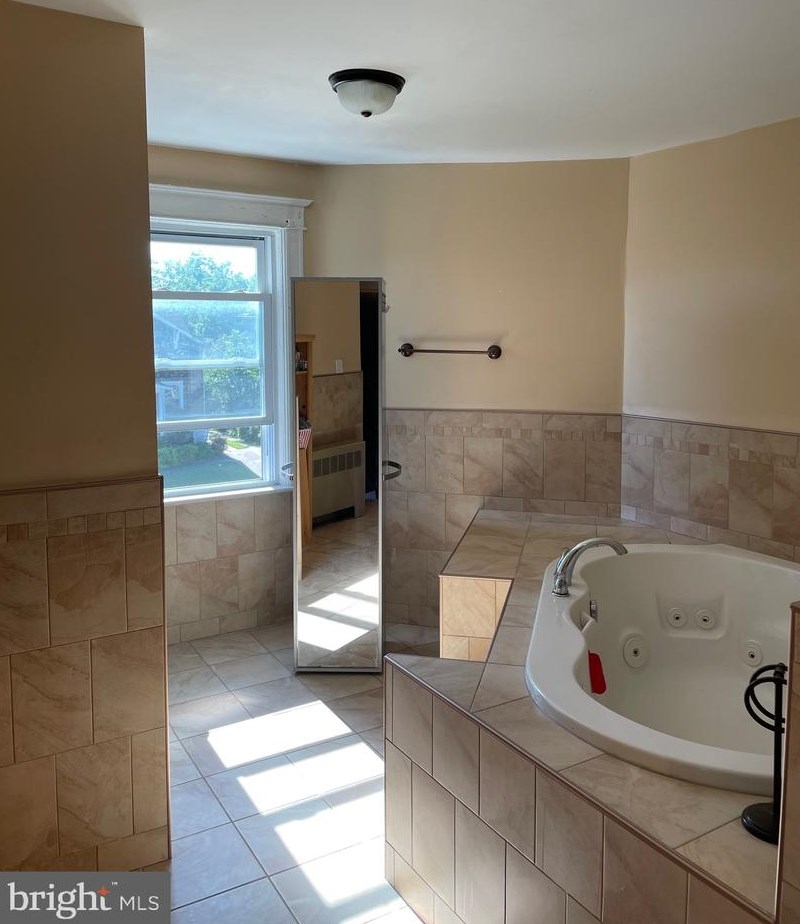 2803 Roslyn Ave, Baltimore MD  21216-1714 exterior