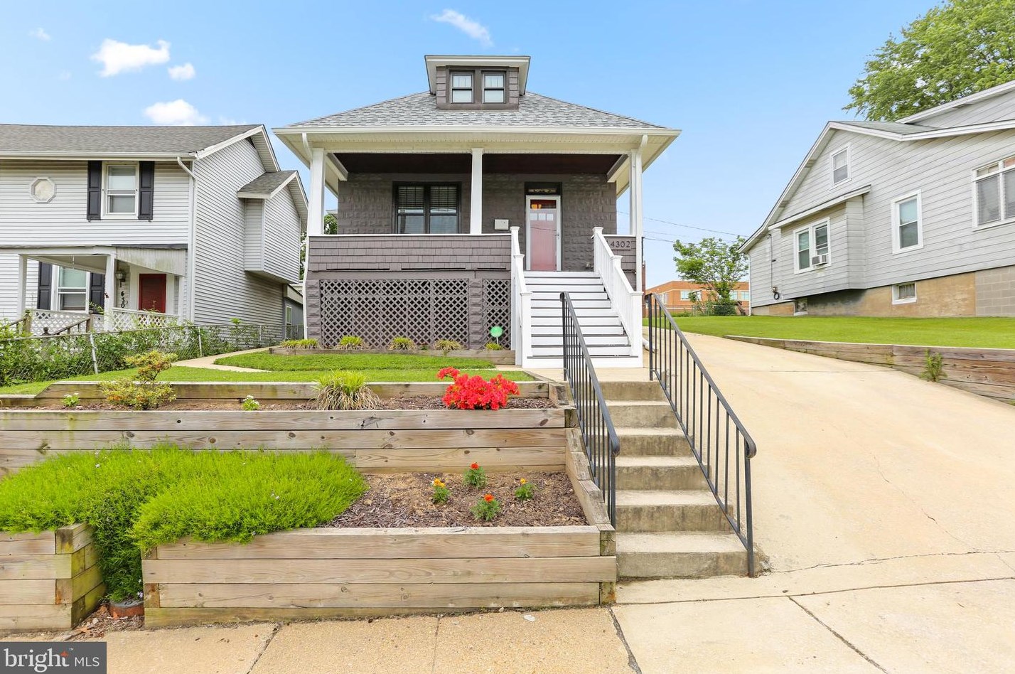 4302 Grand View Ave, Baltimore, MD 21211-1227