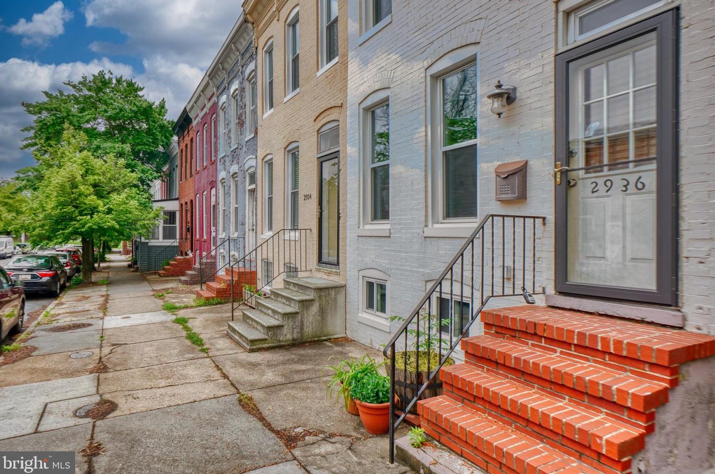 2936 Keswick Rd, Baltimore, MD 21211-2732