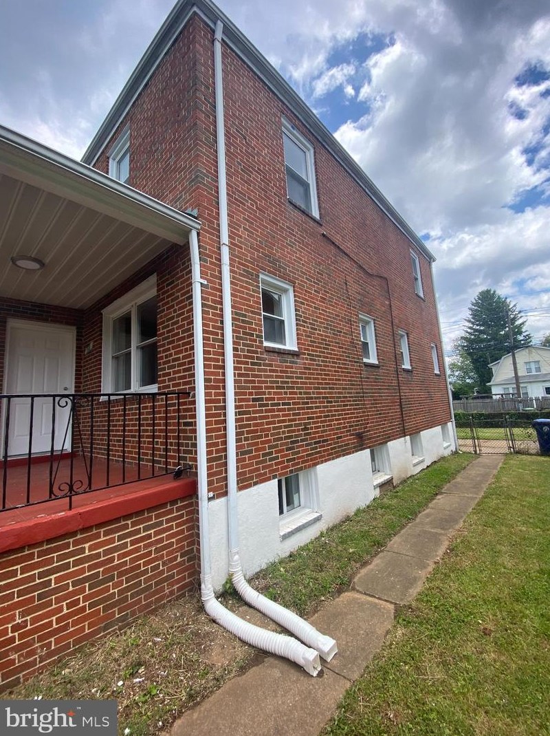 3919 Rosecrest Ave, Baltimore, MD 21215-3426