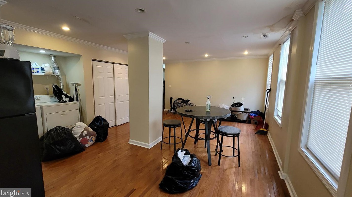 2926 Erdman Ave, Baltimore MD  21213-1140 exterior