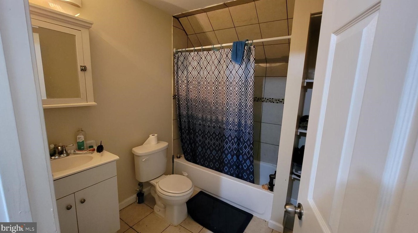 2926 Erdman Ave, Baltimore MD  21213-1140 exterior