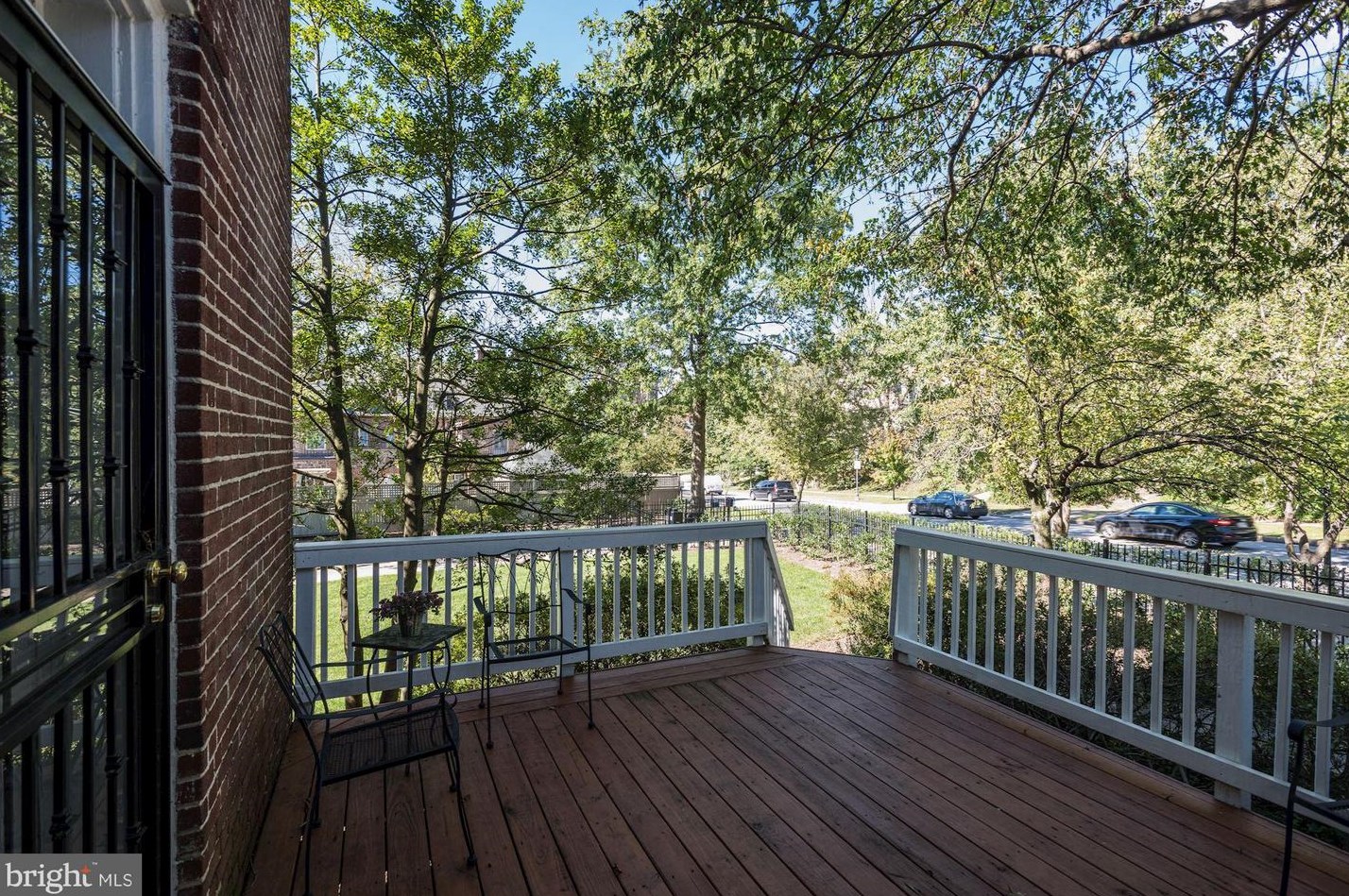 3810 Greenway, Baltimore MD  21218-1825 exterior