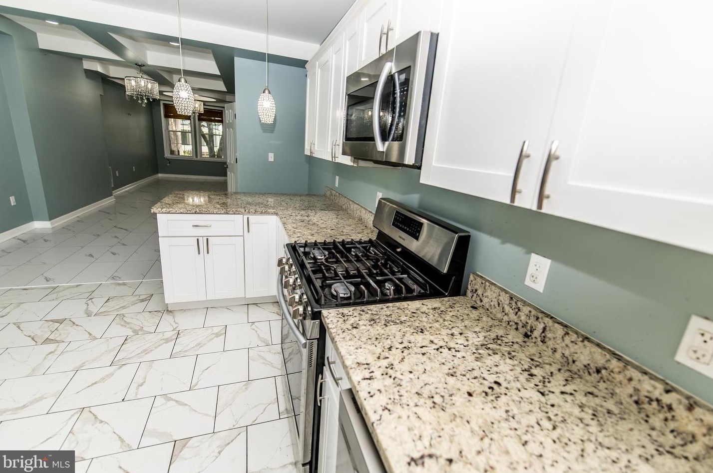 205 Pontiac Ave, Baltimore MD 21225-2236 exterior