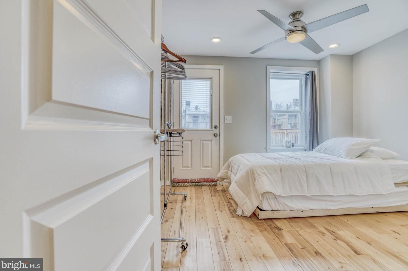 118 Decker Ave, Baltimore MD  21224-1333 exterior