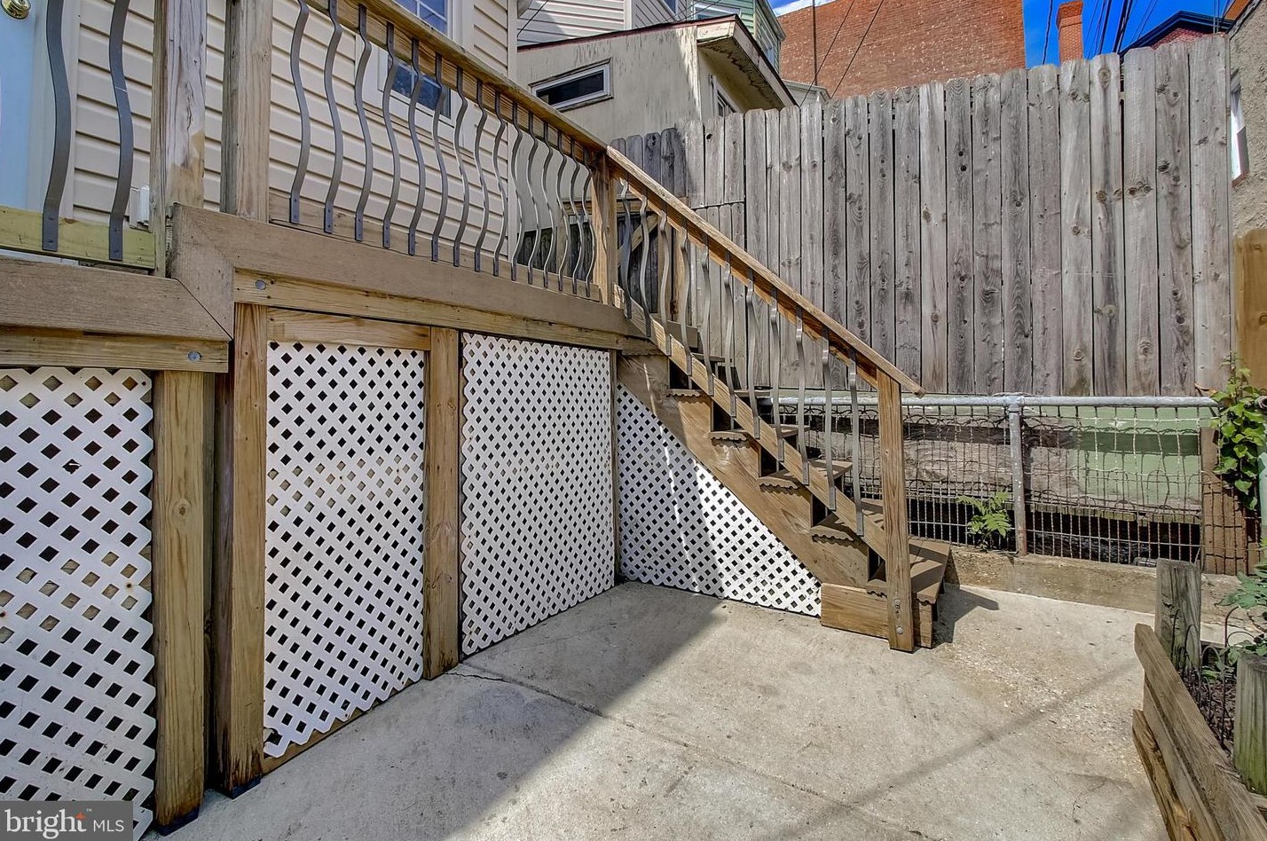 2736 Baltimore St, Baltimore MD  21224-1108 exterior