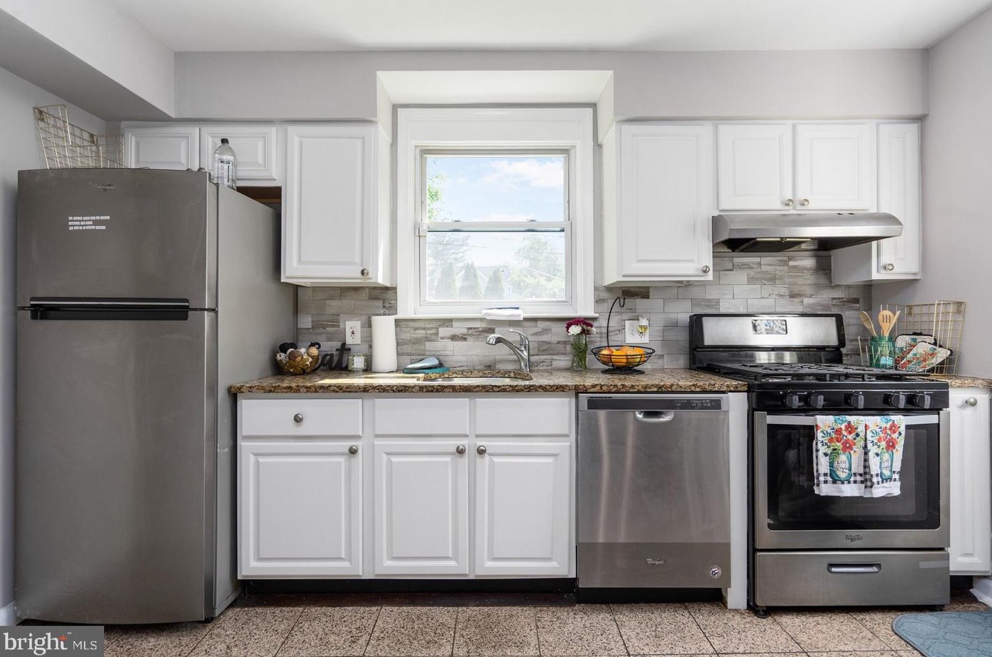 4006 Wilke Ave, Baltimore MD 21206-5555 exterior