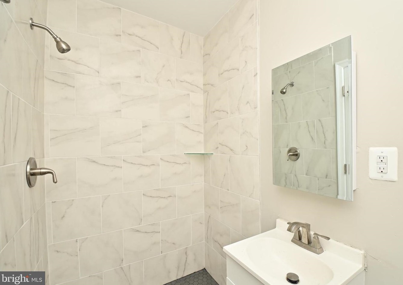 616 Woodington Rd, Baltimore MD  21229-1837 exterior