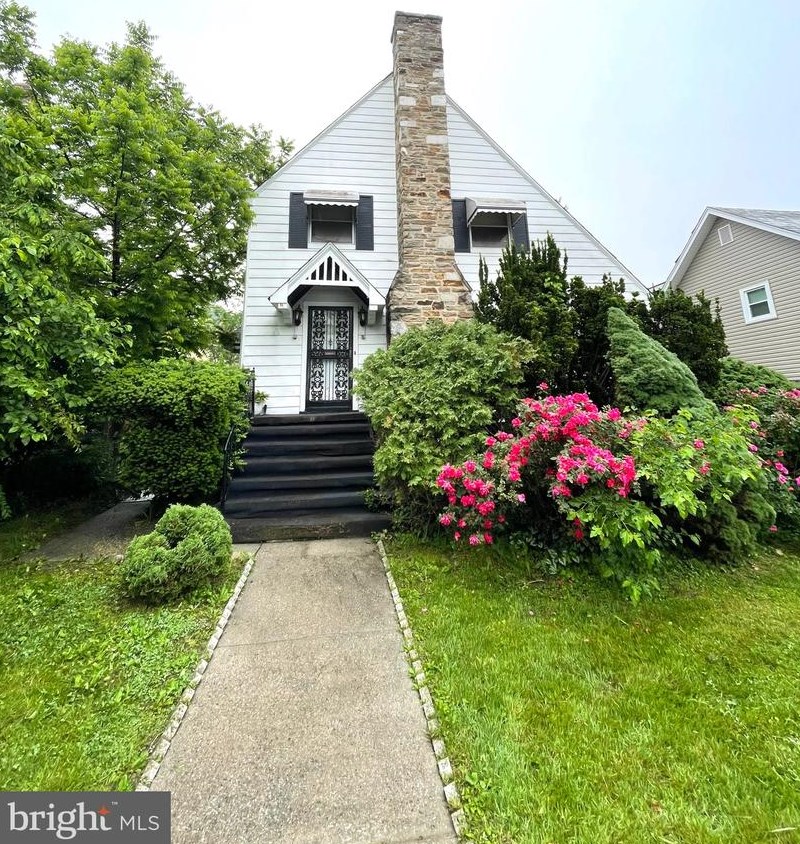 3505 Dennlyn Rd, Baltimore, MD 21215-7416