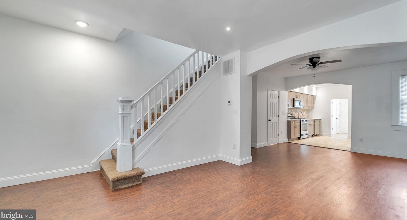 534 Wyanoke Ave, Baltimore, MD 21218-1911