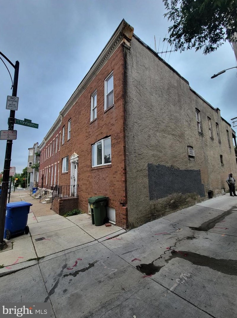 402 Gold St, Baltimore MD  21217-3524 exterior