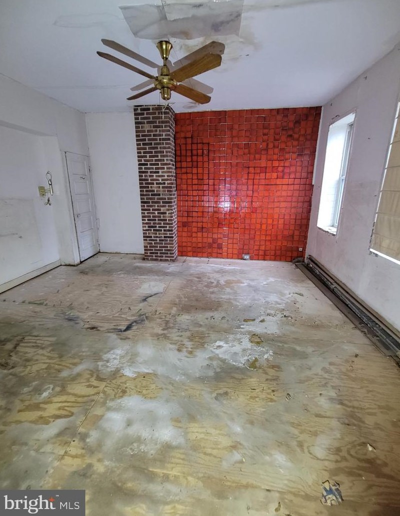 402 Gold St, Baltimore MD  21217-3524 exterior