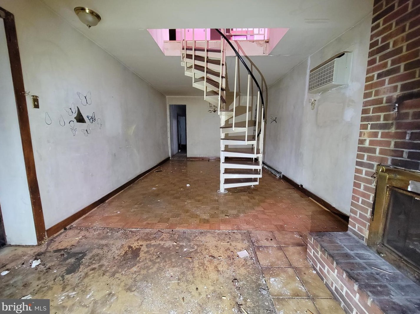 402 Gold St, Baltimore MD  21217-3524 exterior