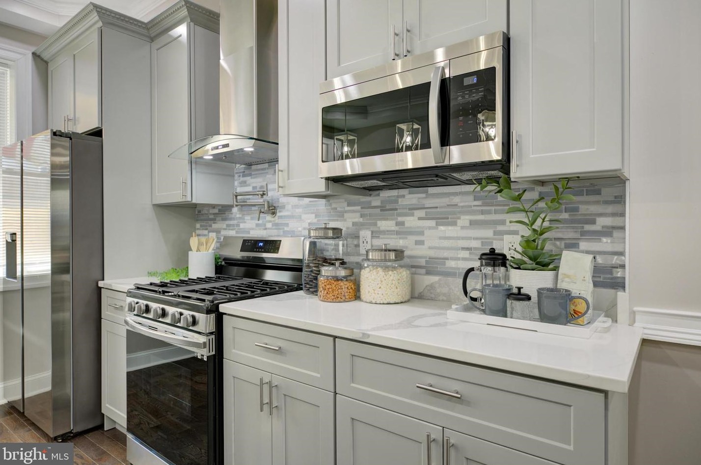 704 Collington Ave, Baltimore MD  21205-2311 exterior