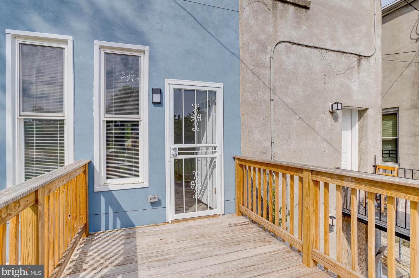 2114 Druid Hill Ave, Baltimore MD 21217-3520 exterior