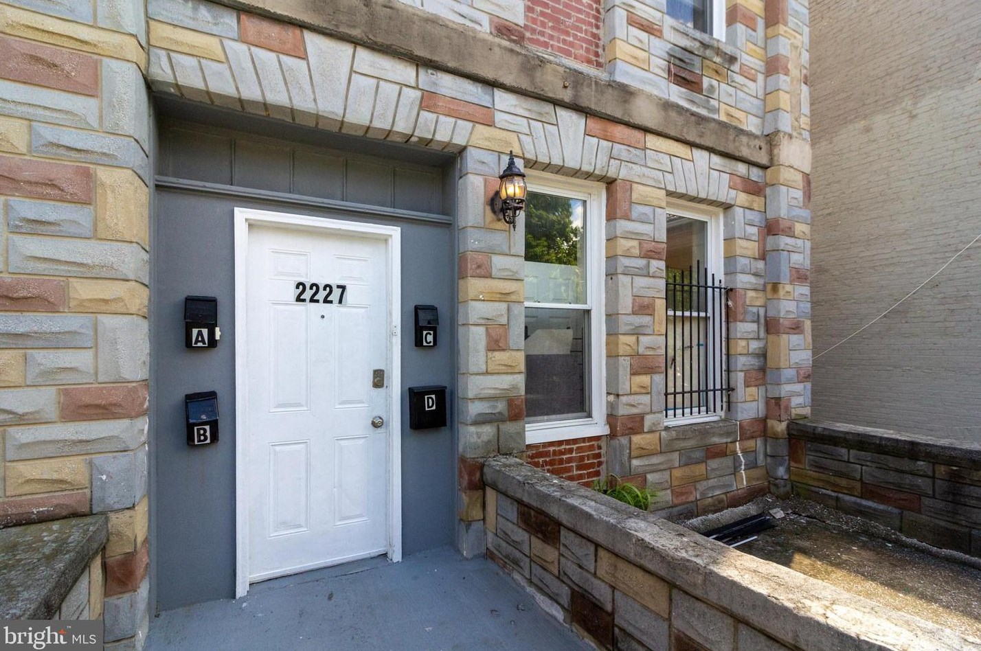 2227 Linden Ave #a, Baltimore, MD 21217
