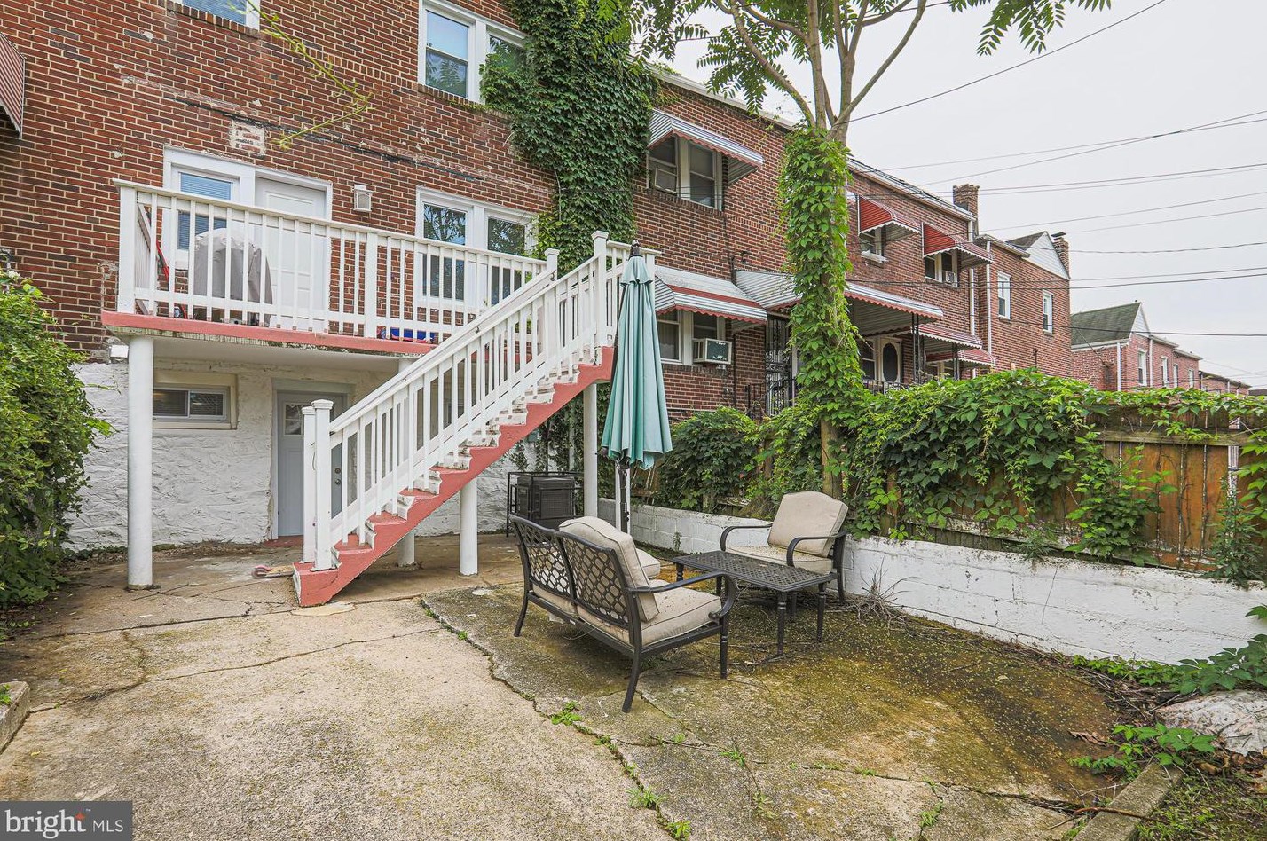 4130 The Alameda, Baltimore MD  21218-1358 exterior