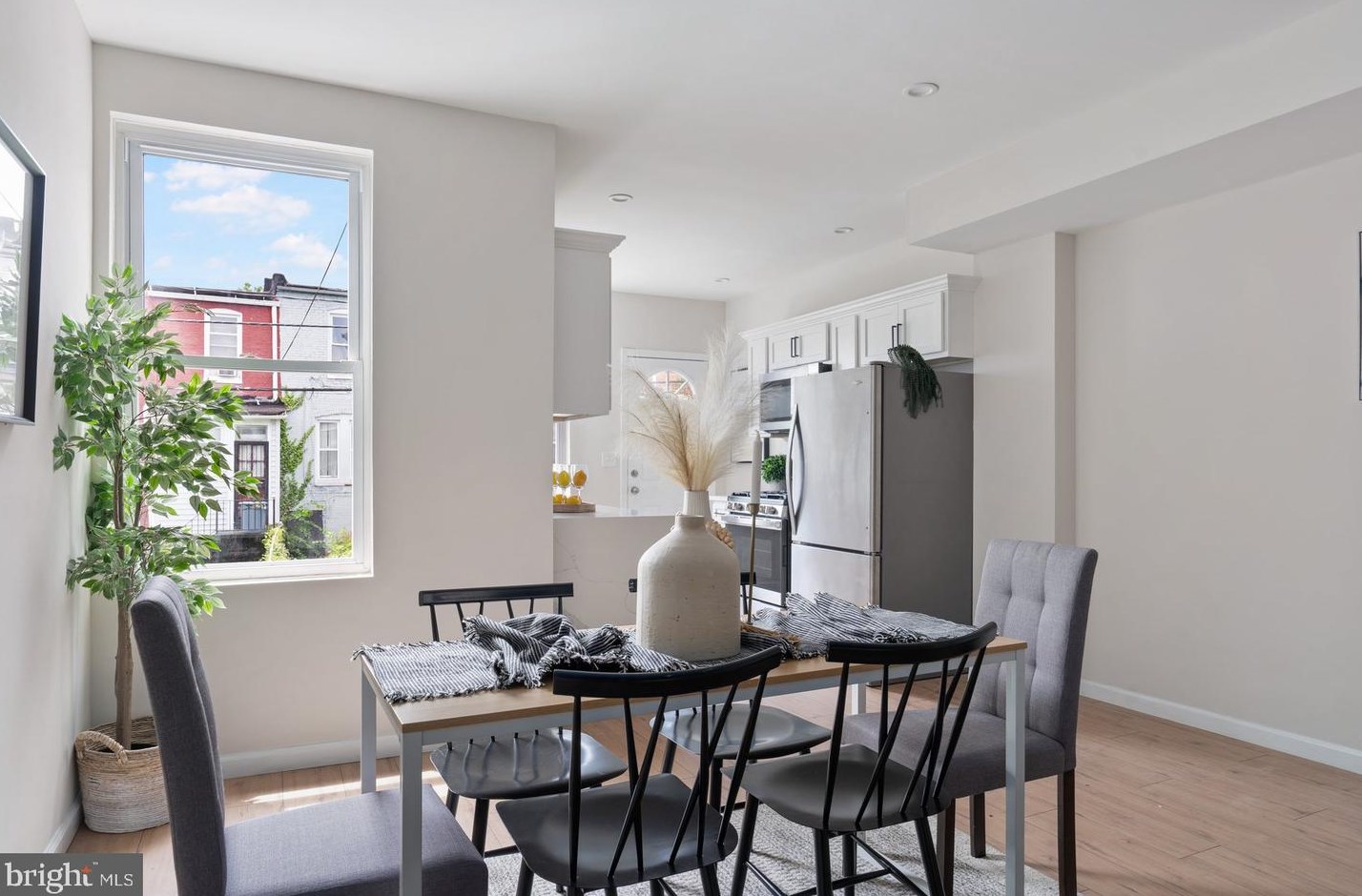44 Ellamont St, Baltimore MD  21229-3717 exterior