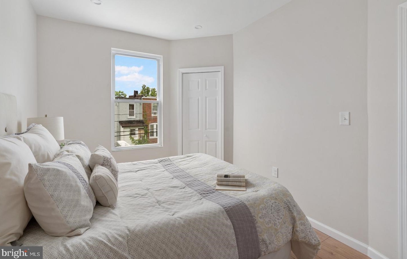 44 Ellamont St, Baltimore MD  21229-3717 exterior