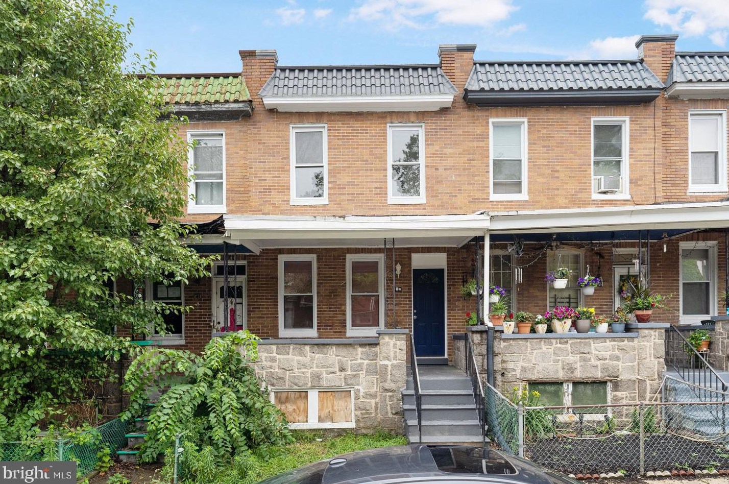 44 Ellamont St, Baltimore MD  21229-3717 exterior