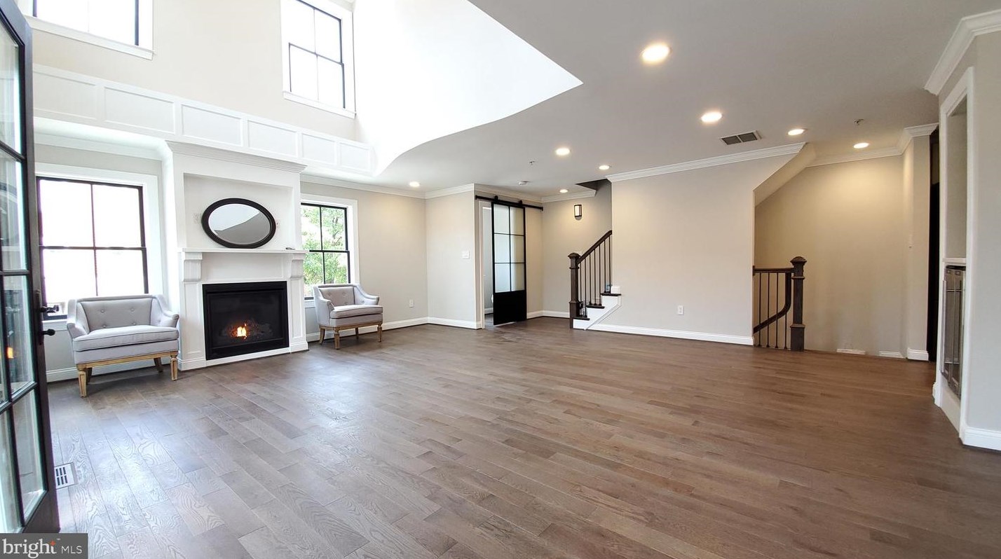 1525 Aliceanna St, Baltimore MD  21231-2803 exterior