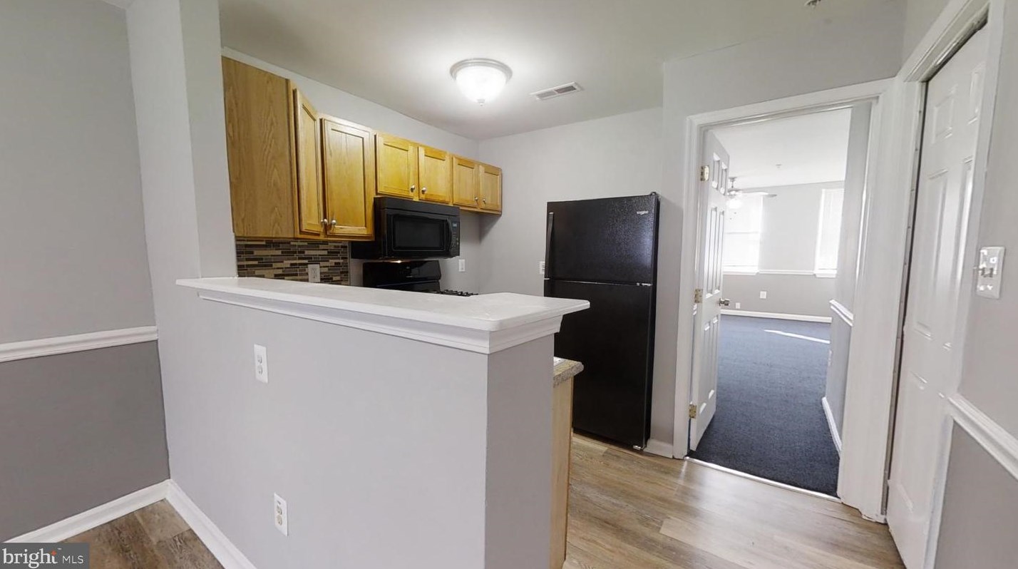 1020 Carey St, Baltimore MD 21223-2621 exterior