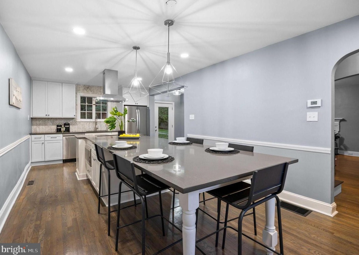 5417 Springlake Way, Baltimore MD  21212-3445 exterior