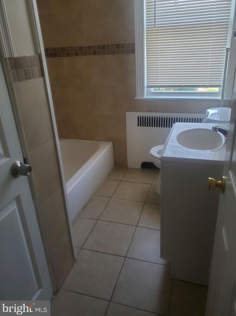1654 Ralworth Rd, Baltimore, MD 21218