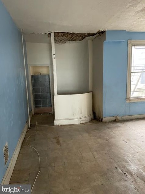 744 Reservoir St, Baltimore MD  21217-4632 exterior