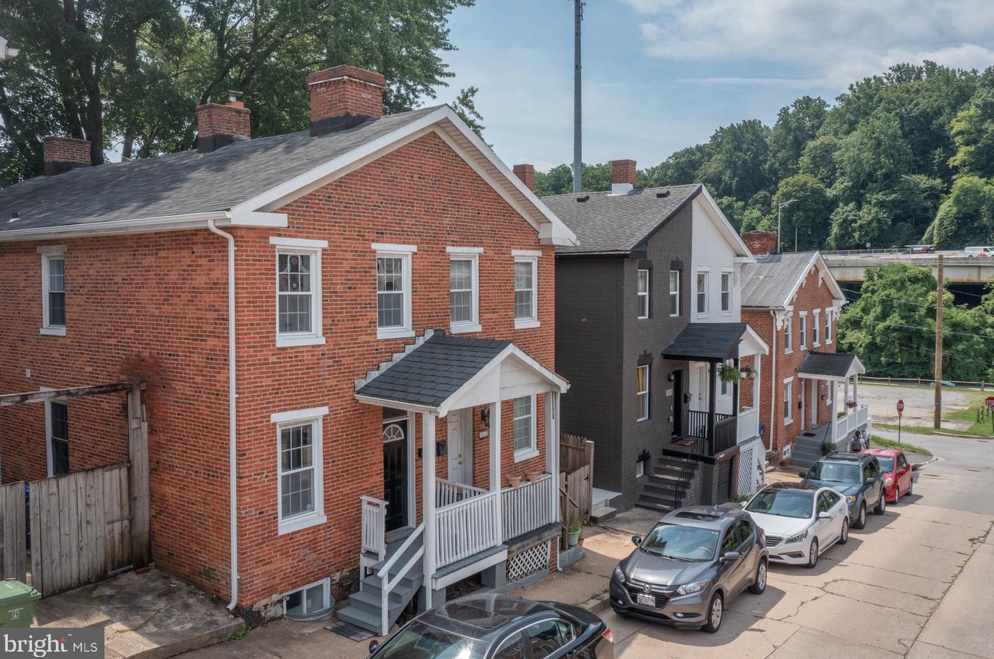 3443 Ash St, Baltimore, MD 21211-2309
