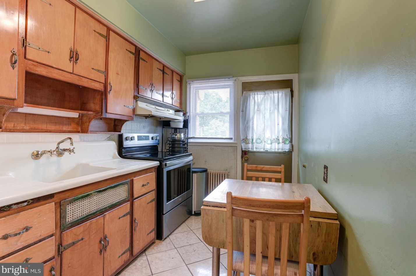 917 Argonne Dr, Baltimore MD 21218-1306 exterior