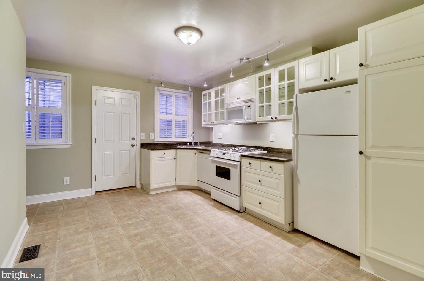 1020 Lombard St, Baltimore MD  21223-1010 exterior