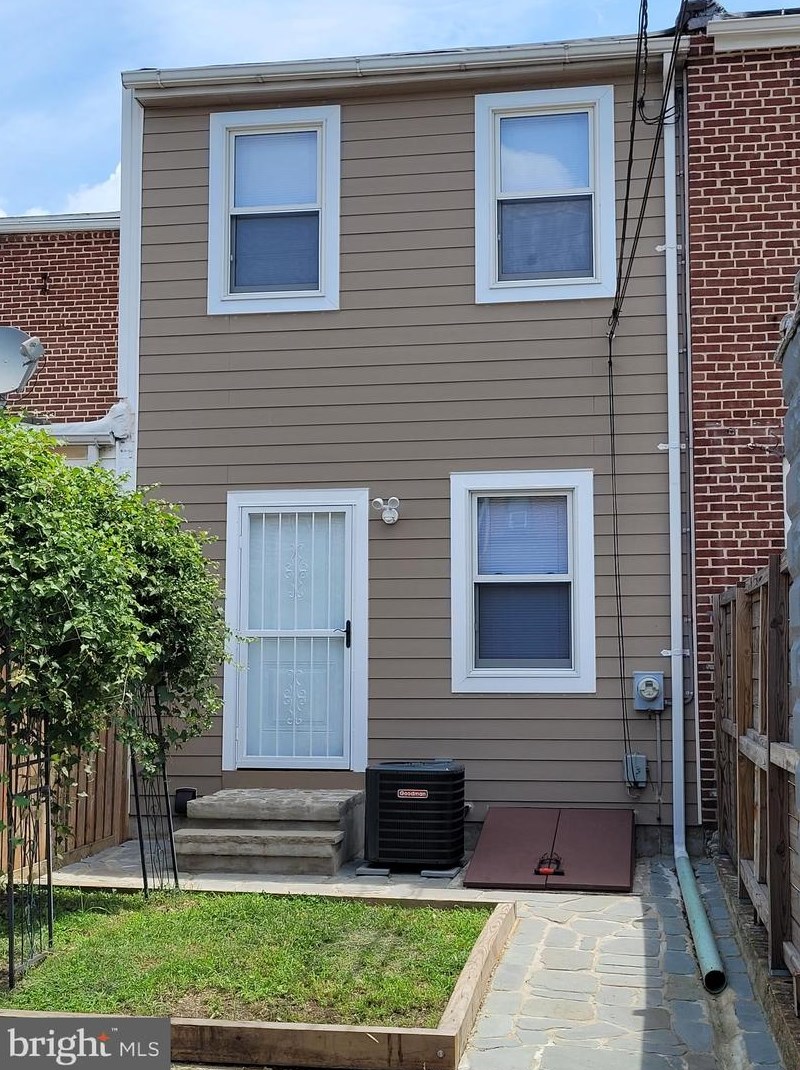 362 Drew St, Baltimore MD  21224-2714 exterior