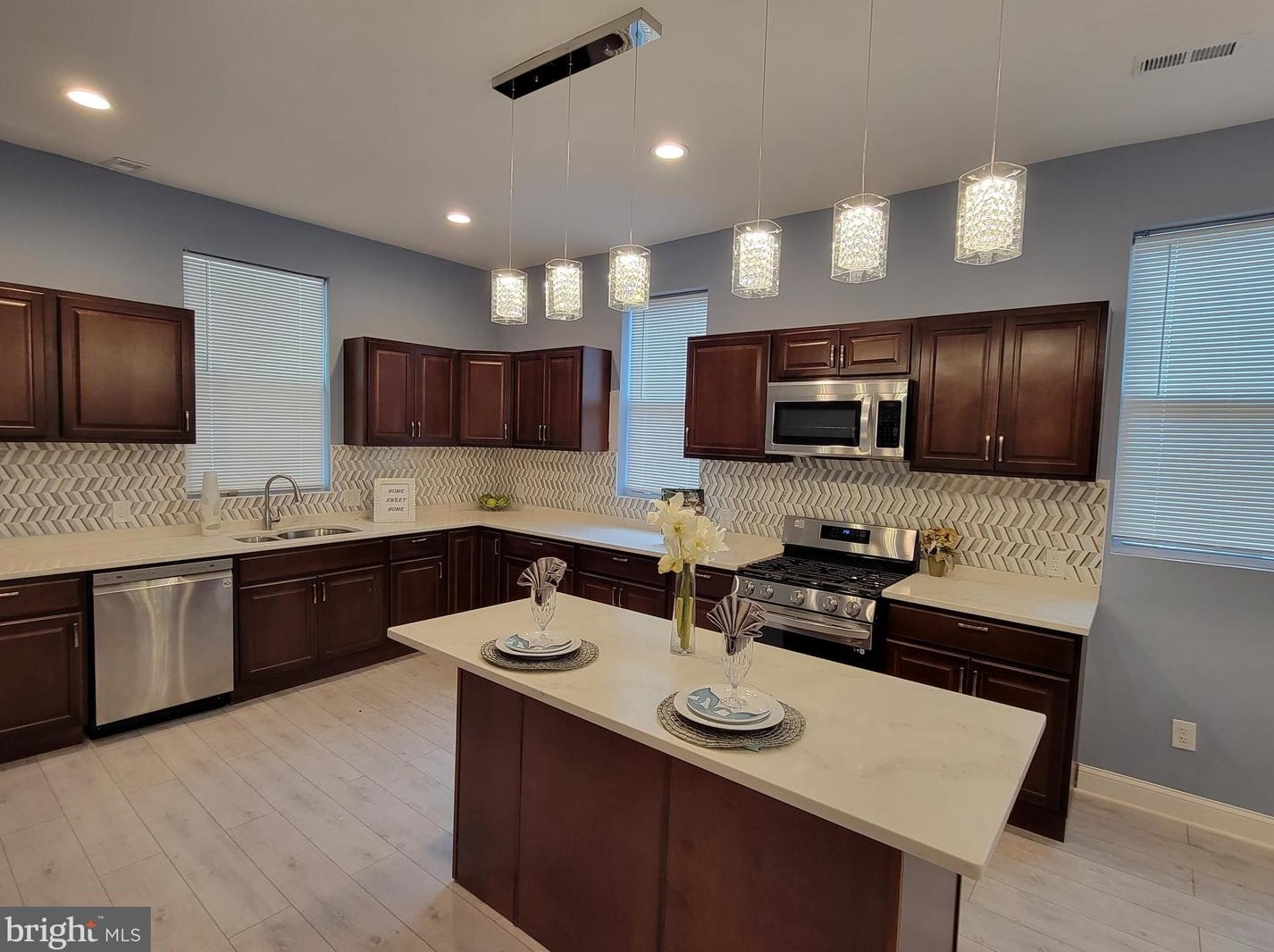 4001 Belvieu Ave, Baltimore MD  21215-4906 exterior