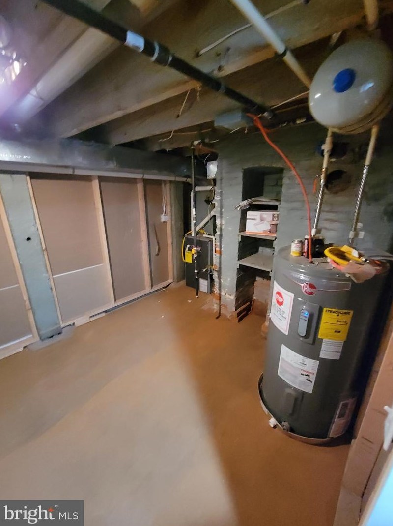 4001 Belvieu Ave, Baltimore MD  21215-4906 exterior