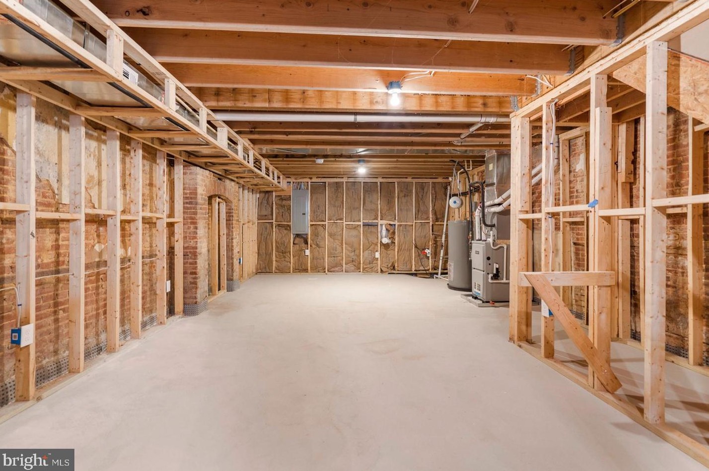 319 Lafayette Ave, Baltimore MD 21217-3627 exterior