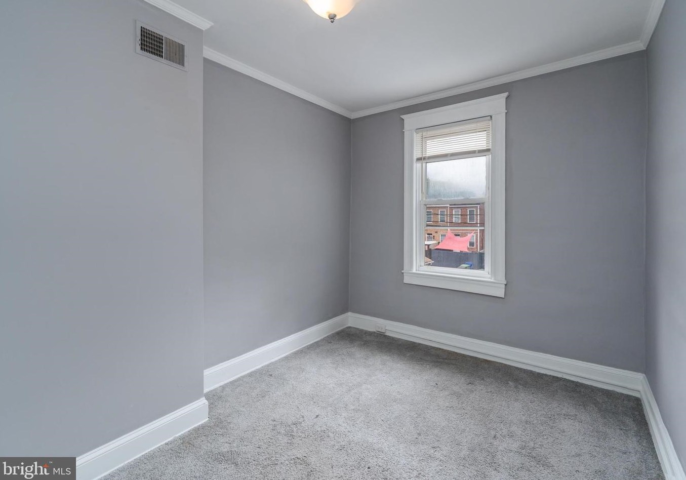 3032 Kenyon Ave, Baltimore MD  21213-1704 exterior
