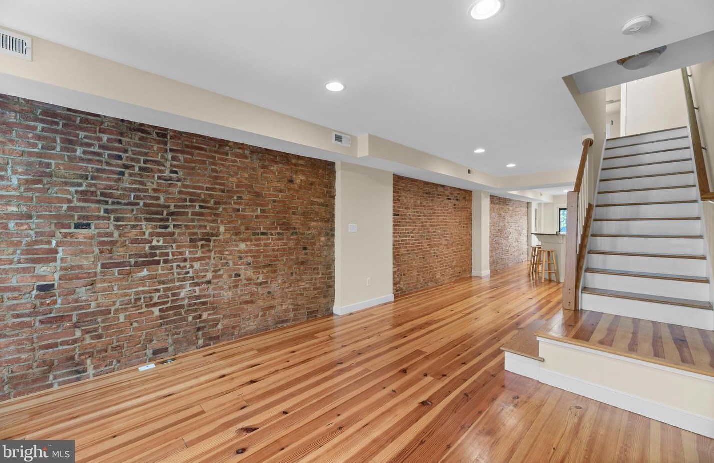 717 Portland St, Baltimore MD  21230-2213 exterior