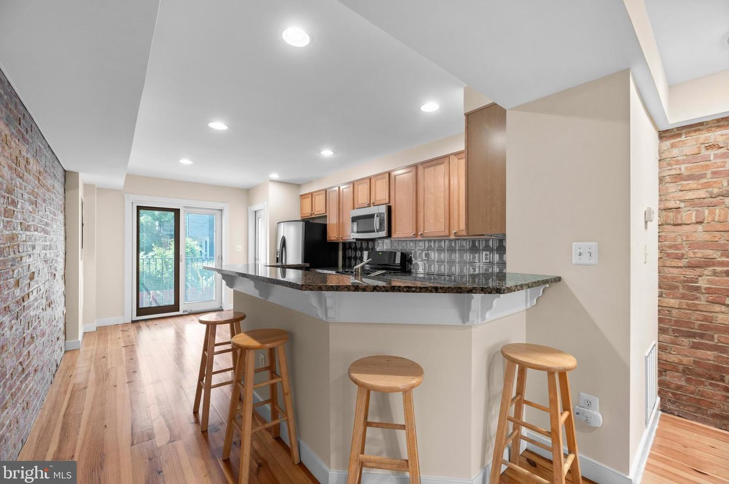 717 Portland St, Baltimore MD  21230-2213 exterior