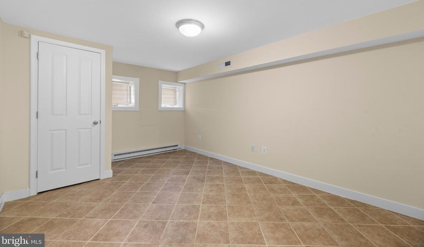 717 Portland St, Baltimore MD  21230-2213 exterior