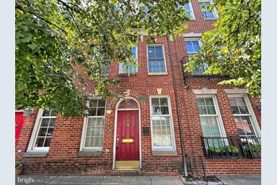 702 S Bond Street - Photo 1