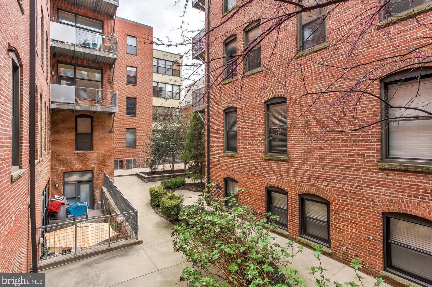 1211 Light St, Baltimore MD  21230-4305 exterior
