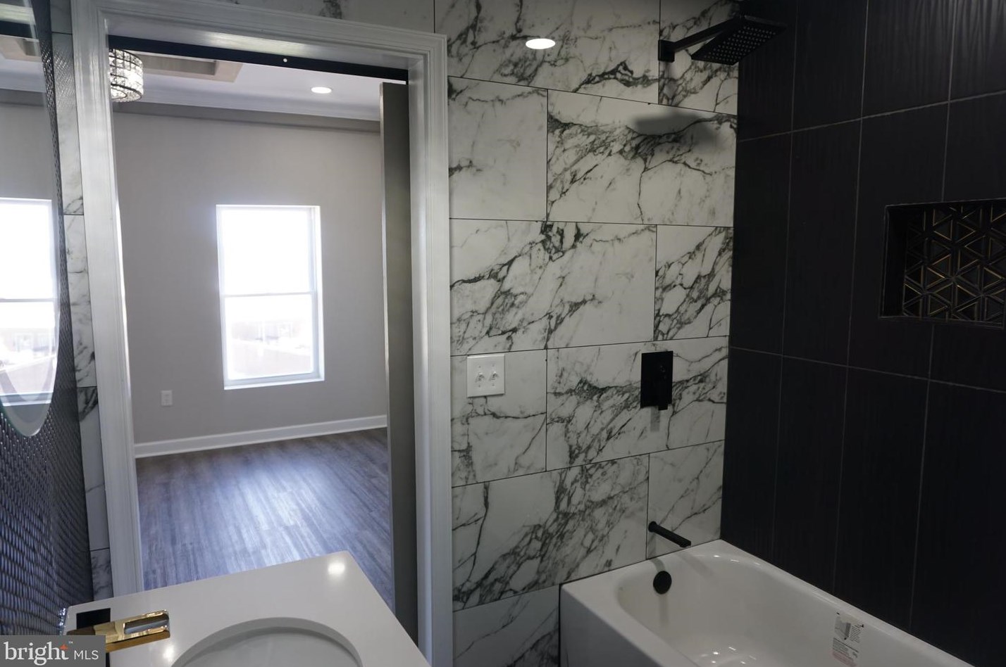 1340 Fremont Ave, Baltimore MD 21217-2553 exterior