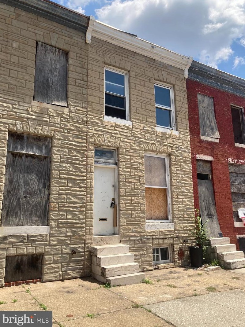 1939 Collington Ave, Baltimore, MD 21213-1503