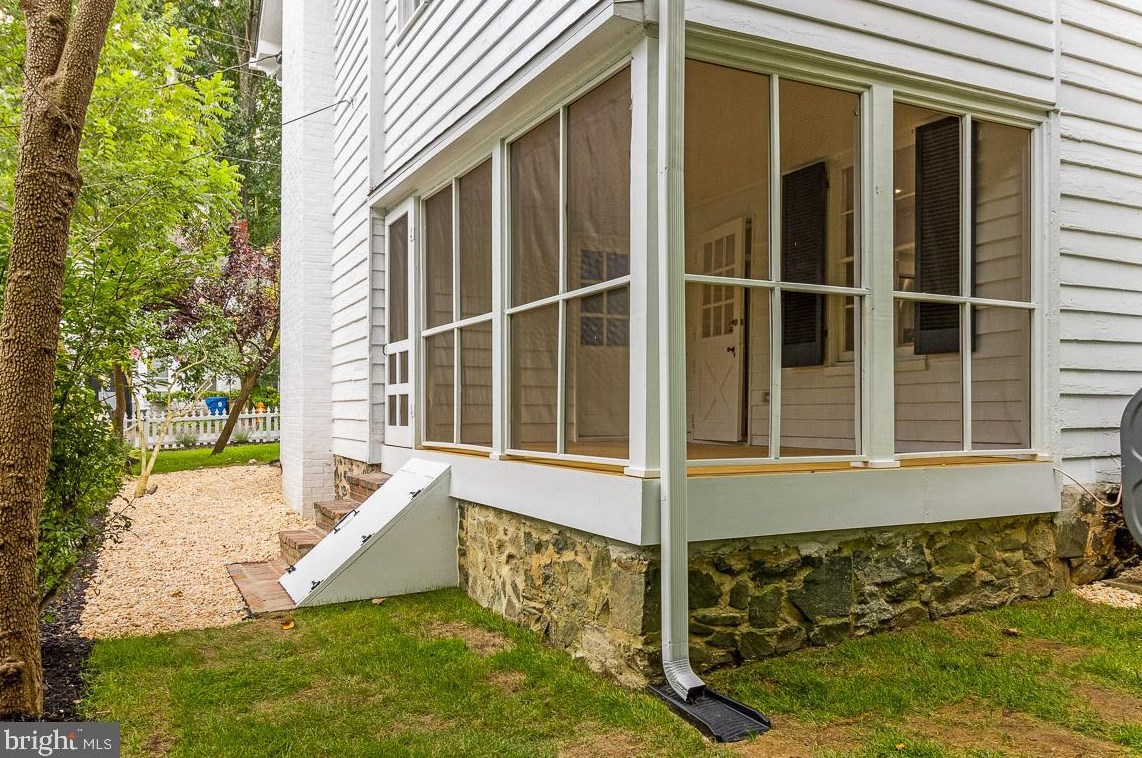 5016 Wetheredsville Rd, Baltimore MD  21207-6644 exterior